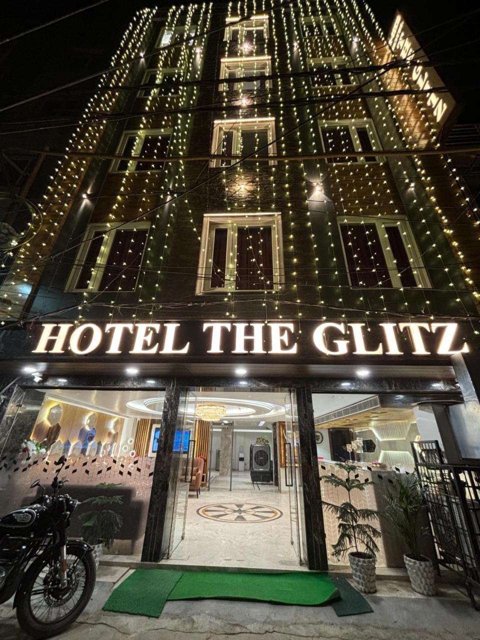 Hotel Glitz - Walk In From New Delhi Railway Station Kültér fotó
